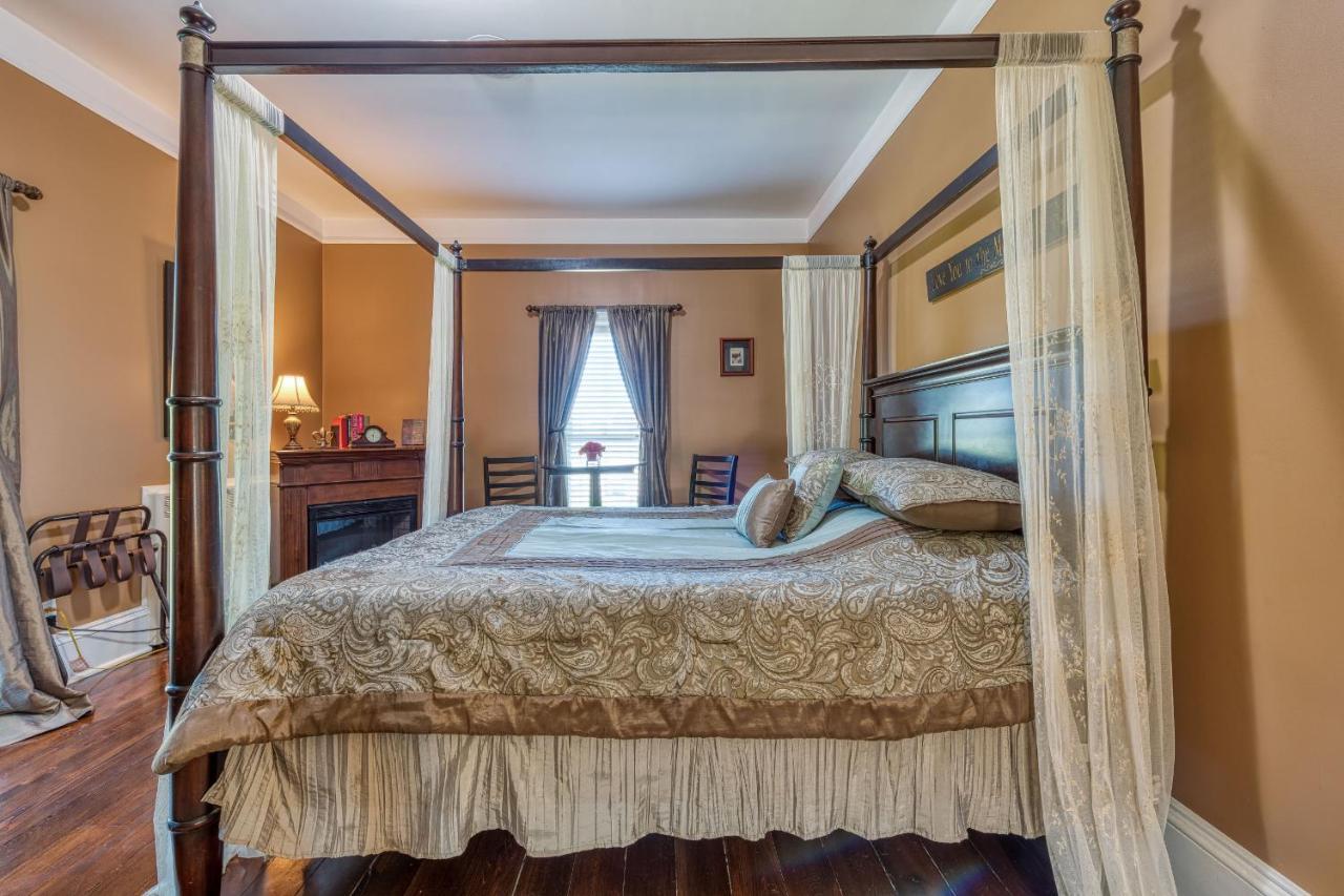 Monroe Manor Inn South Haven Ngoại thất bức ảnh